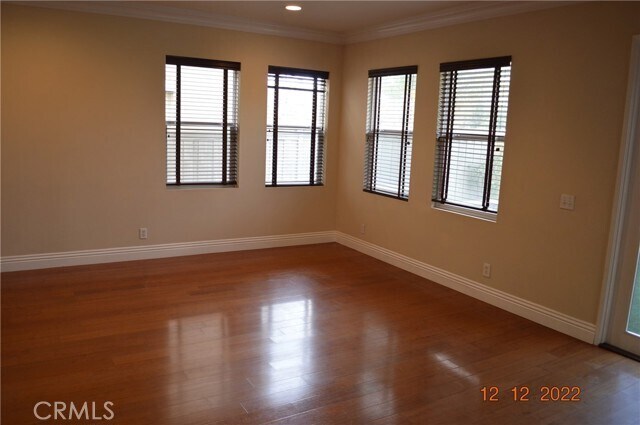Building Photo - 1277 Valle Ct