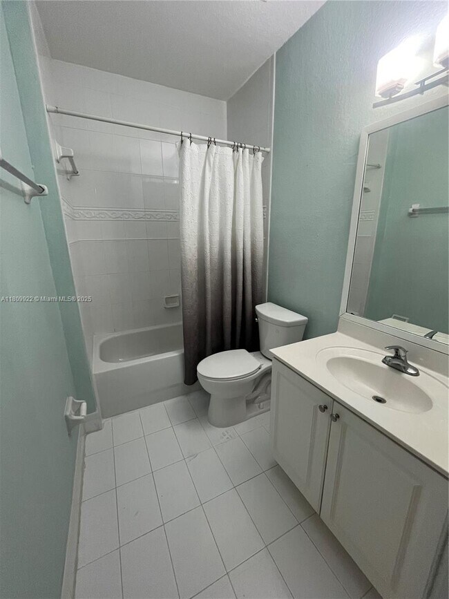 Foto del edificio - 7109 SW 166th Pl