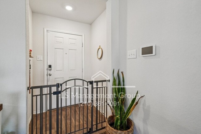 Building Photo - 8215 Blue Canal