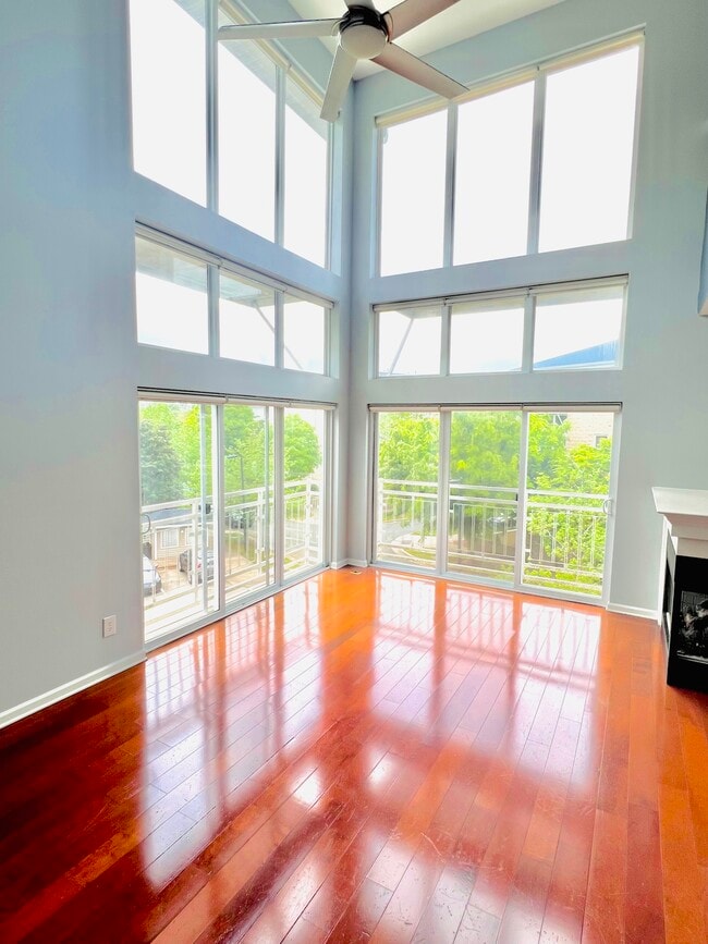 Building Photo - 3965 Picasso Ct