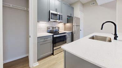 Interior Photo - Preserve at Brentwood