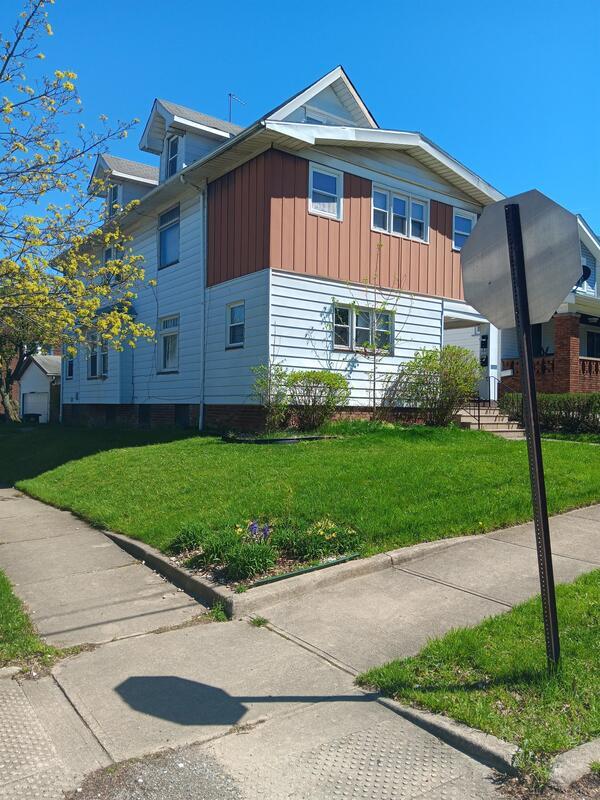 Building Photo - 4345 W 48th St