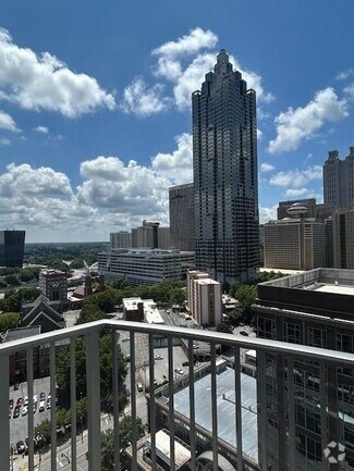 Building Photo - 400 W Peachtree St NW