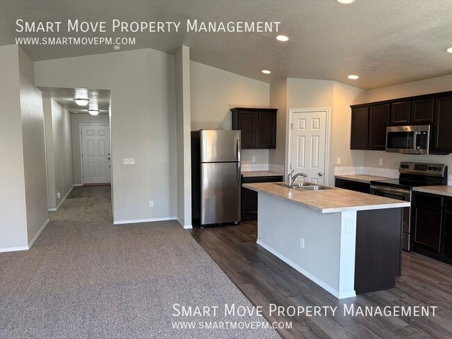 Foto del edificio - 3440 N W 12th Ave