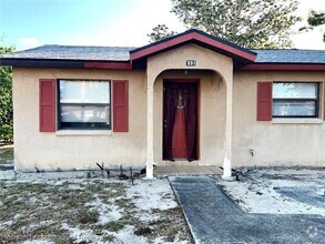 Building Photo - 331 Blanco Ct