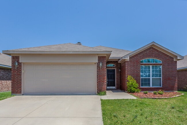 Building Photo - 10436 Fossil Hill Dr