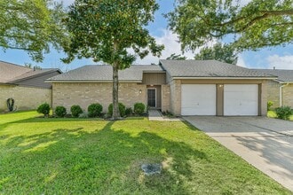 Building Photo - 745 Otter Creek Dr