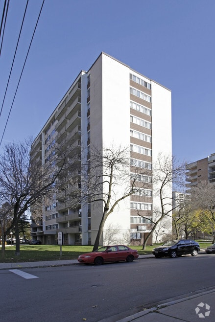 Building Photo - Park Heights Limited