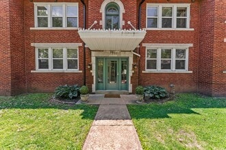 Building Photo - 7350 Amherst Ave