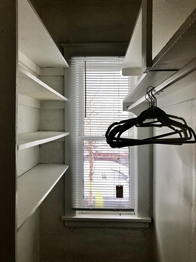 Foto del edificio - 506 N Asbury St