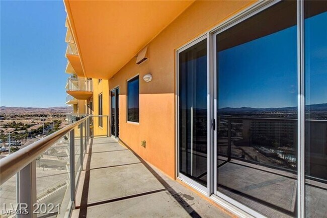 Foto del edificio - 8255 S Las Vegas Blvd