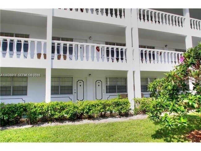 Foto del edificio - 5200 NE 24th Terrace