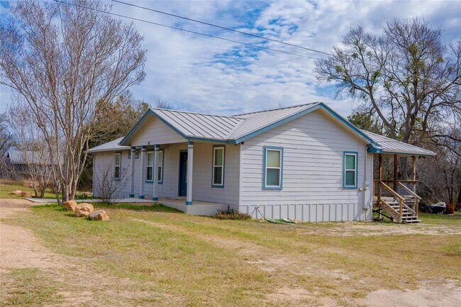 Building Photo - 111 Hillview Ln