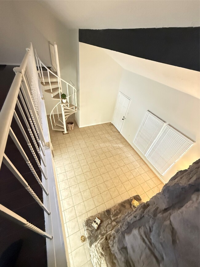 Building Photo - 12335 W Village Dr