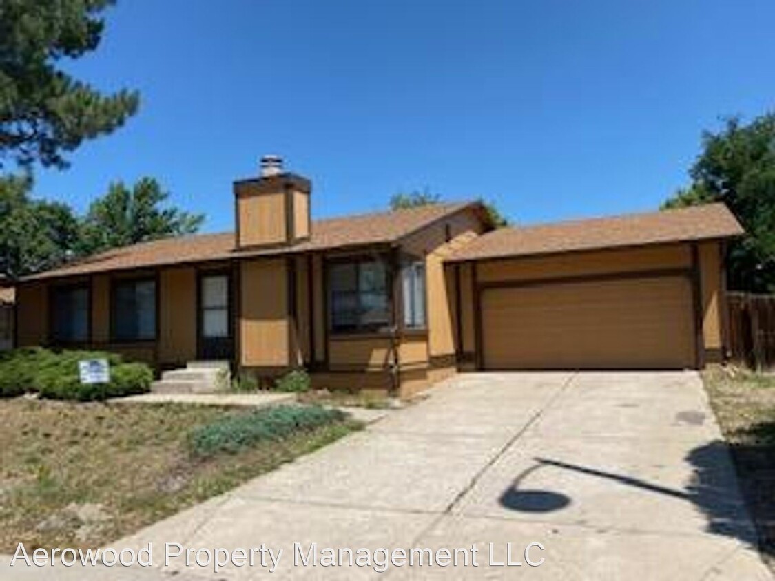 Primary Photo - 3 br, 2 bath House - 16825 E Kenyon Drive
