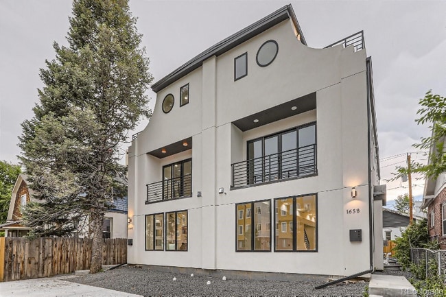 Building Photo - 1658 Colorado Blvd