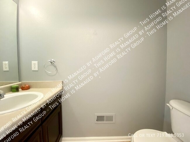 Building Photo - 5241 Mountain Air Cir
