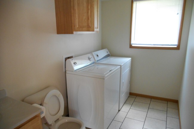 Foto del edificio - 307 W 21st St