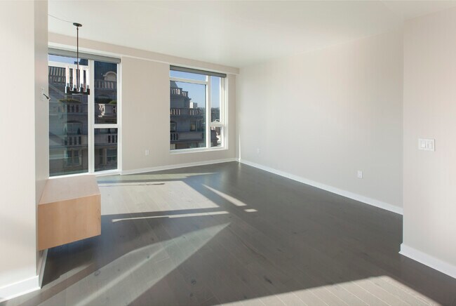 Foto del edificio - 1688 Pine St