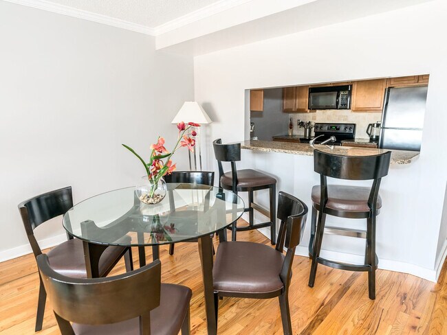 Foto del edificio - 127 Greyrock Pl