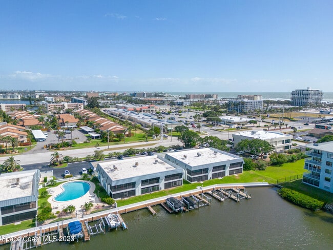 Building Photo - 205 S Banana River Blvd