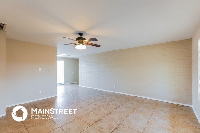 Foto del edificio - 5534 W Weldon Ave