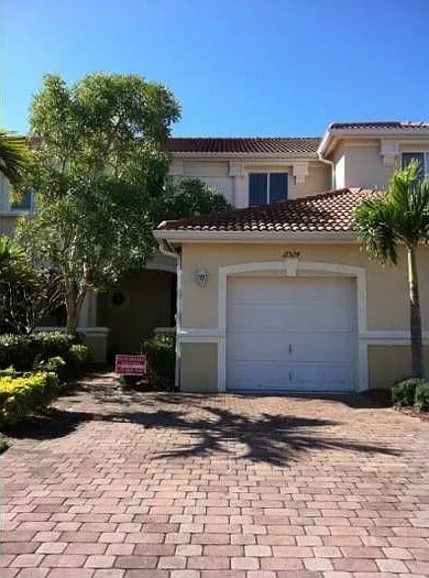 Building Photo - 17524 Cherry Ridge Ln