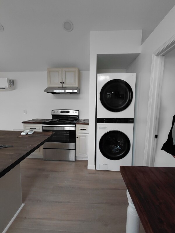 Building Photo - 1815 Wilmington St