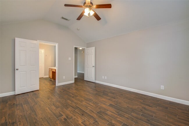 Building Photo - 15123 Green Whisper Dr