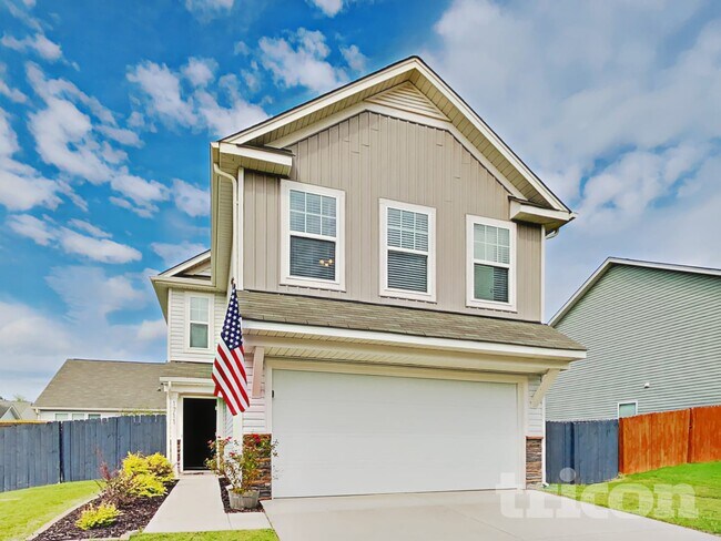 Building Photo - 1711 Sawtooth Ct