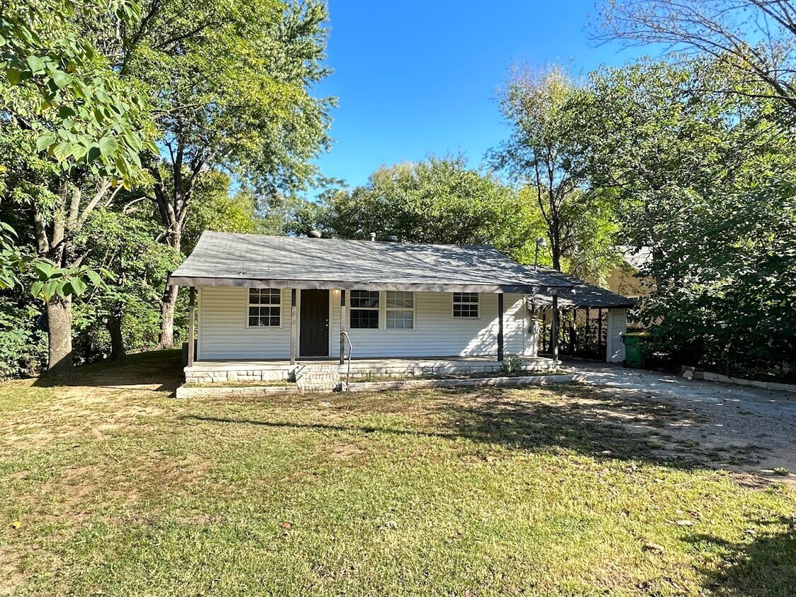Primary Photo - 500 Mountain View Ave