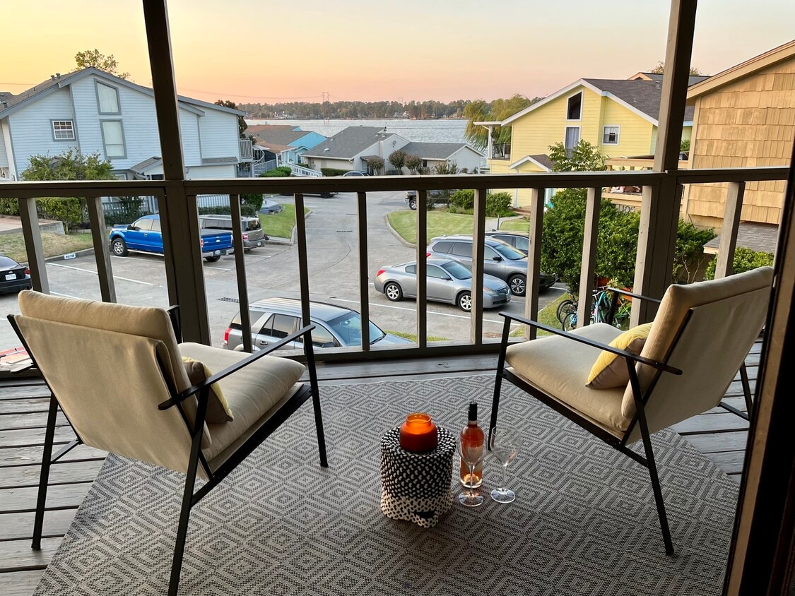 103 April Point Dr N, Montgomery, TX 77356 Townhome Rentals in