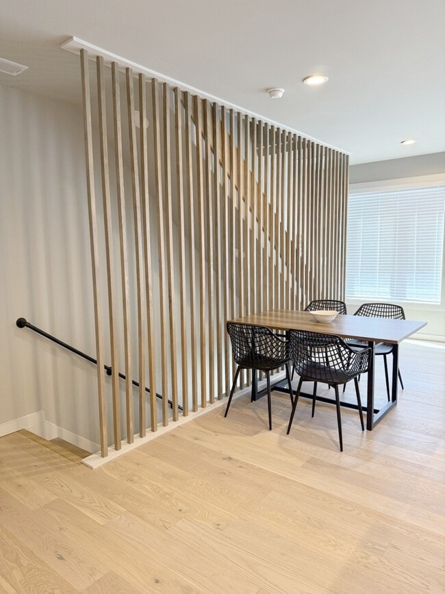 DINING ROOM - 108 Textile Ct