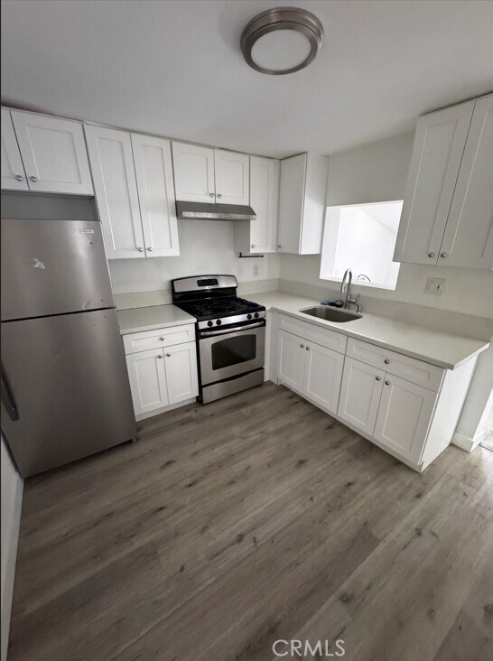 Foto del edificio - 563 W 12th St