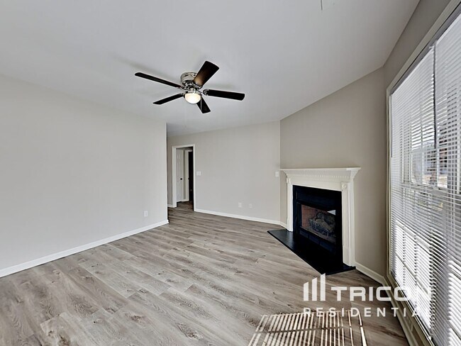 Foto del edificio - 241 Gray Ghost St