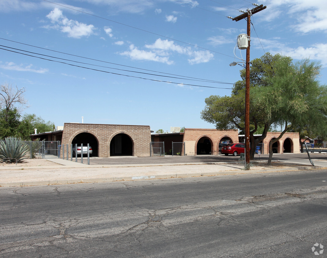 Building Photo - 1843-1853 N 4th Ave