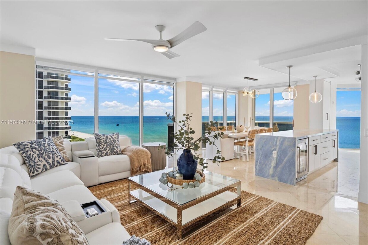 Primary Photo - 4775 Collins Ave