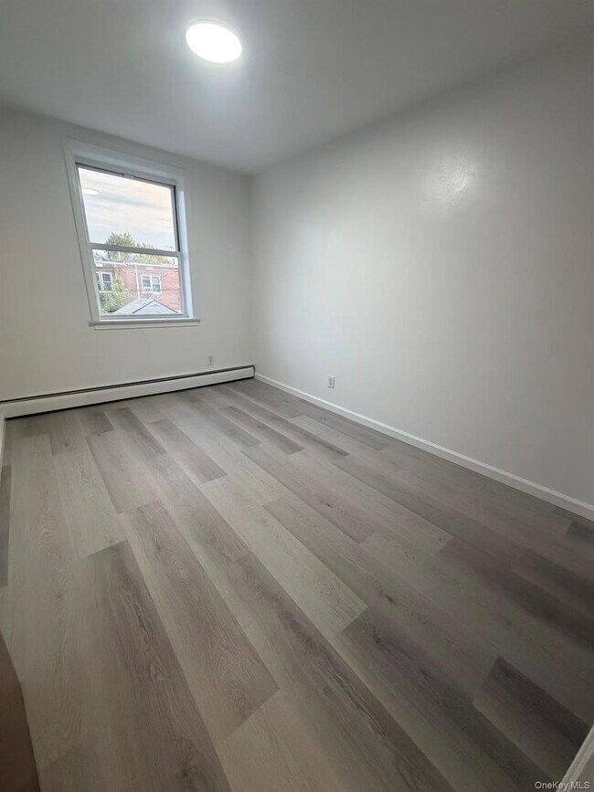 Foto del edificio - 144-42 Willets Point Blvd
