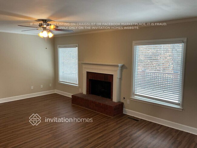 Building Photo - 675 River Overlook Dr NW