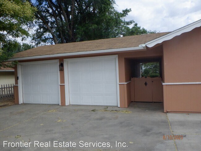 Building Photo - 3 br, 2 bath House - 205 Valley Blvd