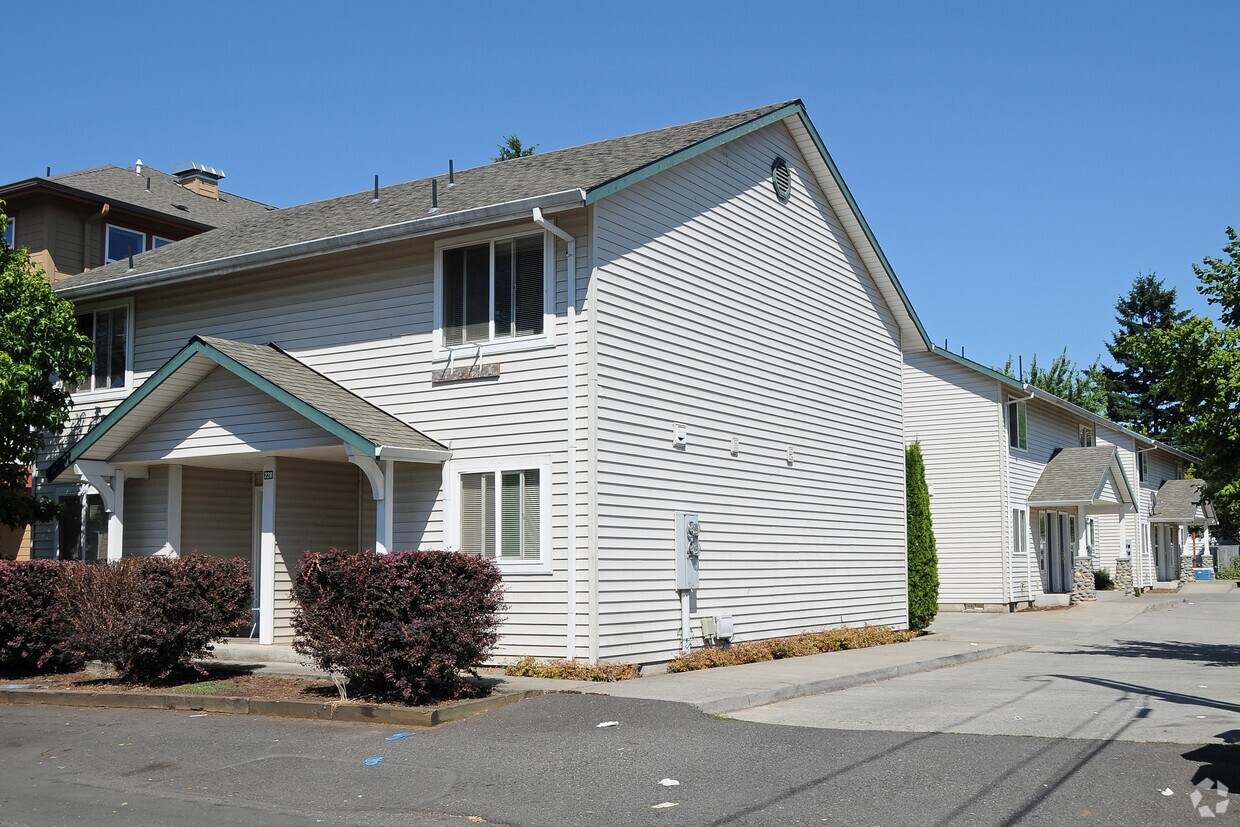 Building Photo - 228-242 SE 106th Ave