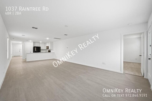 Building Photo - 1037 Raintree Rd