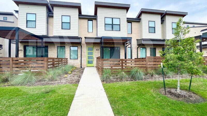 Foto principal - 820 Cavitt Court