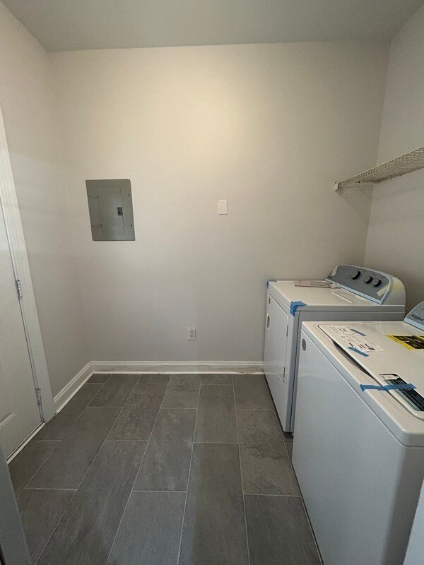 Foto del edificio - 2454 Ryerson Ct