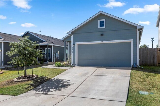 Building Photo - 2313 Forgetmenot Ln