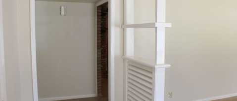 Building Photo - 208 Glentower Dr