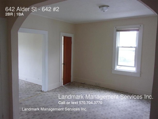 Building Photo - 642 Alder St