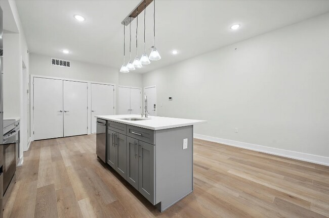 Foto del edificio - 701 N 40th St