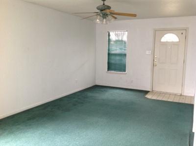 Foto del edificio - Available 09/10/26. Inviting floor plan!