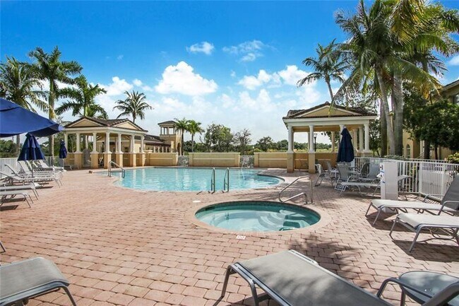 Foto del edificio - 4465 SW 160th Ave